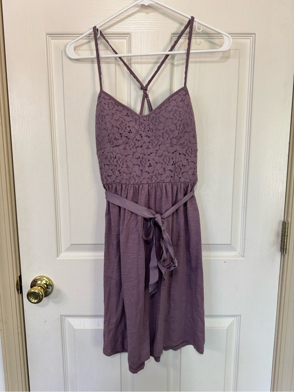 American Eagle Outfitters Purple Lace Bodice V-Neck Tie Waist Dress S/P Knee
